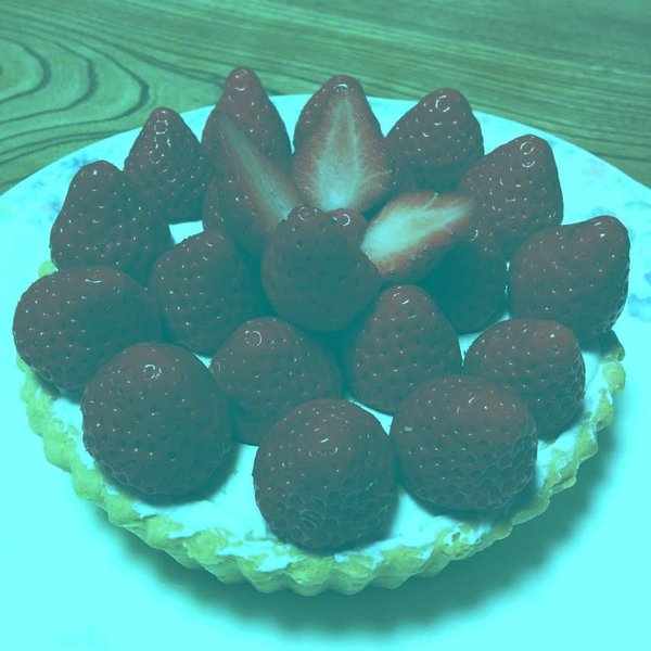 C5piDuZUwAEZl00.jpg