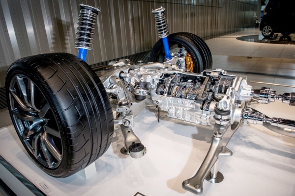 Nissan GTR - rear.jpg