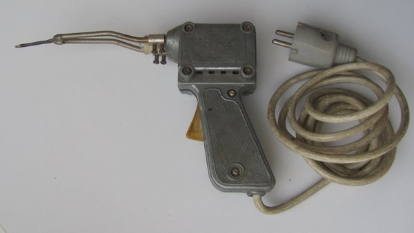 Поялник индукционен 220V 30VA.jpg