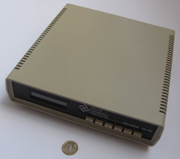 Penril Datalink 14.4k - 1.jpg