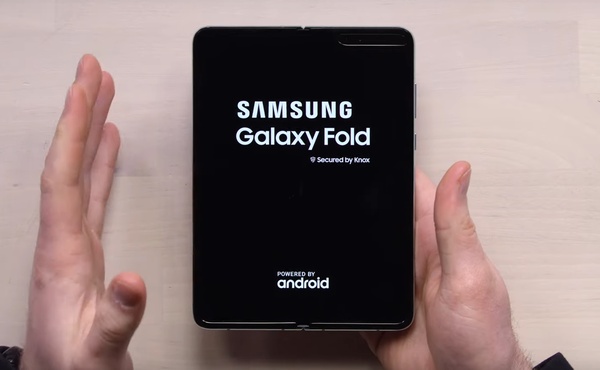 Samsung Galaxy Fold - 1.jpg