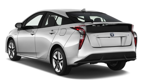 2018 Toyota Prius.jpg