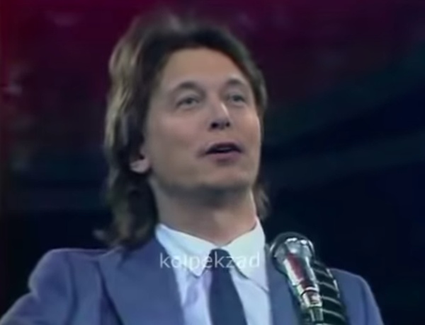Elon Musk performs a USSR Space Song ''Zemlya V Illuminatore'' #deepfake.jpg