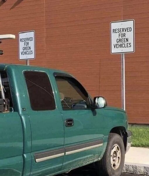 FXRVhqoWYAEShTR.jpg