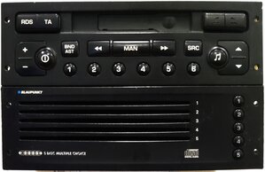 VDO радио и Blaupunkt CD changer - 1.jpg