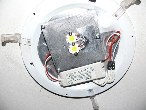 LED1.JPG